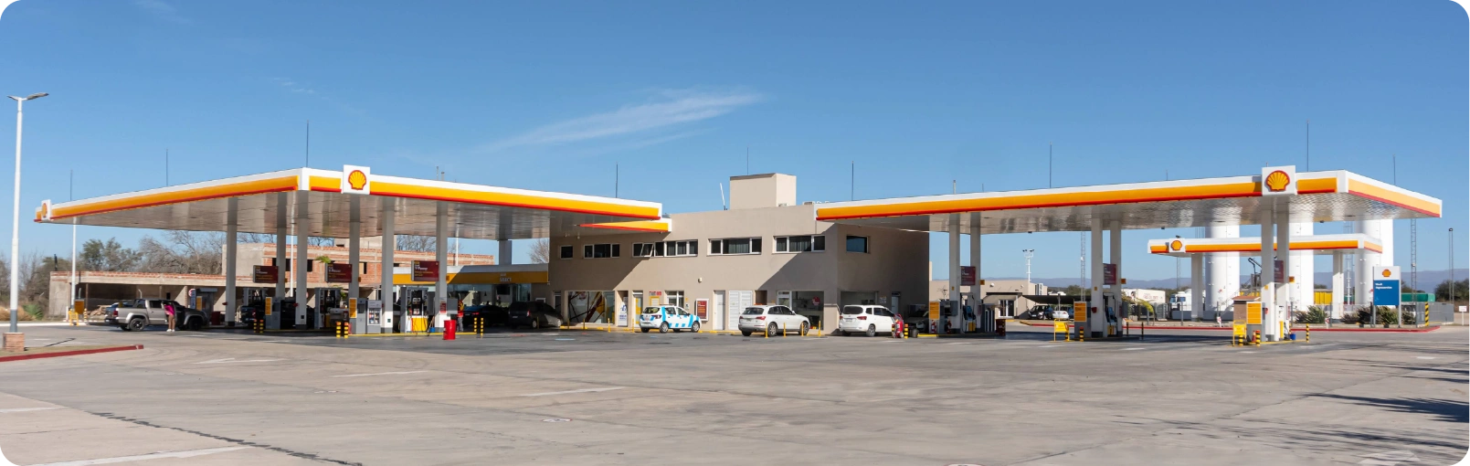 Estanción de servicio Shell Nafta y Gas